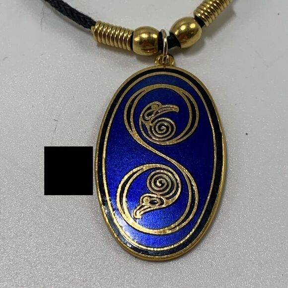 Vintage Cloisonne Black Cord Necklace Coiled Snake - Picture 1 of 4